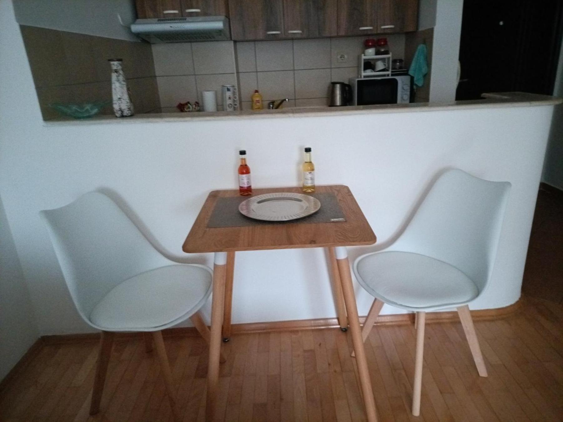 Centar Apartment Aleks Skopje Bilik gambar